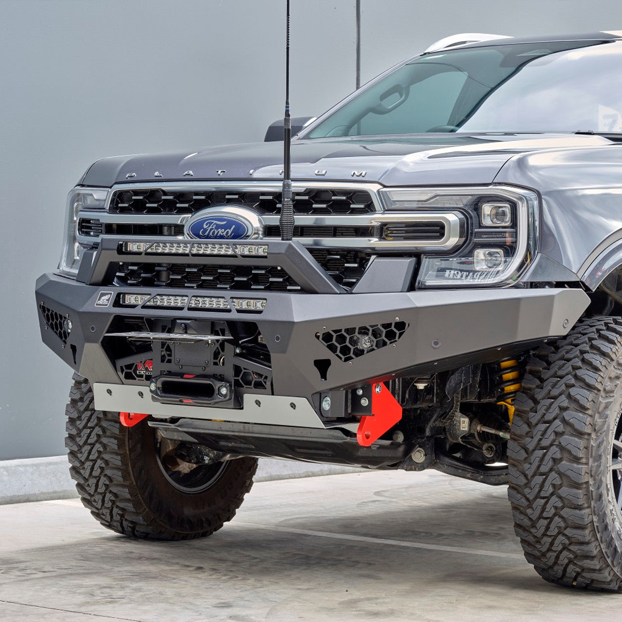 4x4 bullbar front protection — TIGER-X Auto