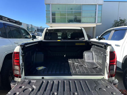 TIGER-X aluminium manual roller shutter tonneau cover for Mitsubishi Triton MV 2024-2026 — image 5