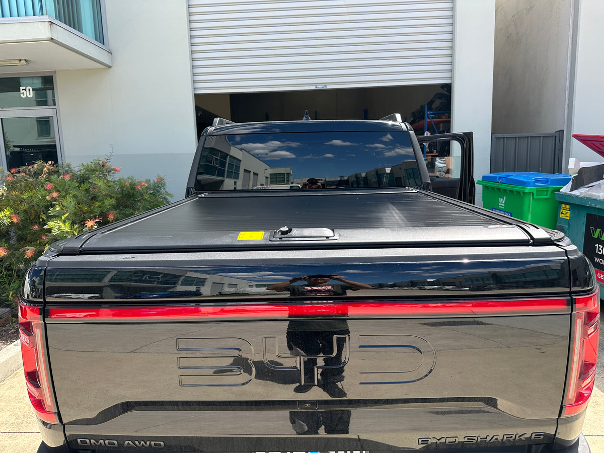 Manual Roller Shutter Tonneau Cover for BYD Shark 6 2025-2026 — view 7
