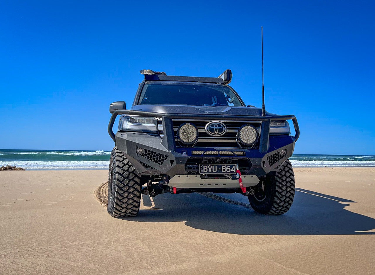 Offroad Animal Toro Bull bar, suitable for Toyota Land Cruiser 300 Series, 2021 on
