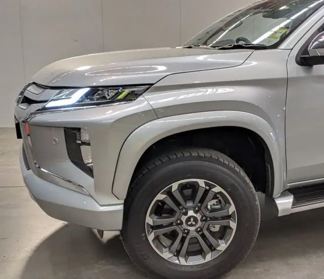 EGR Fender Flares-Mitsubishi Triton MR — view 4