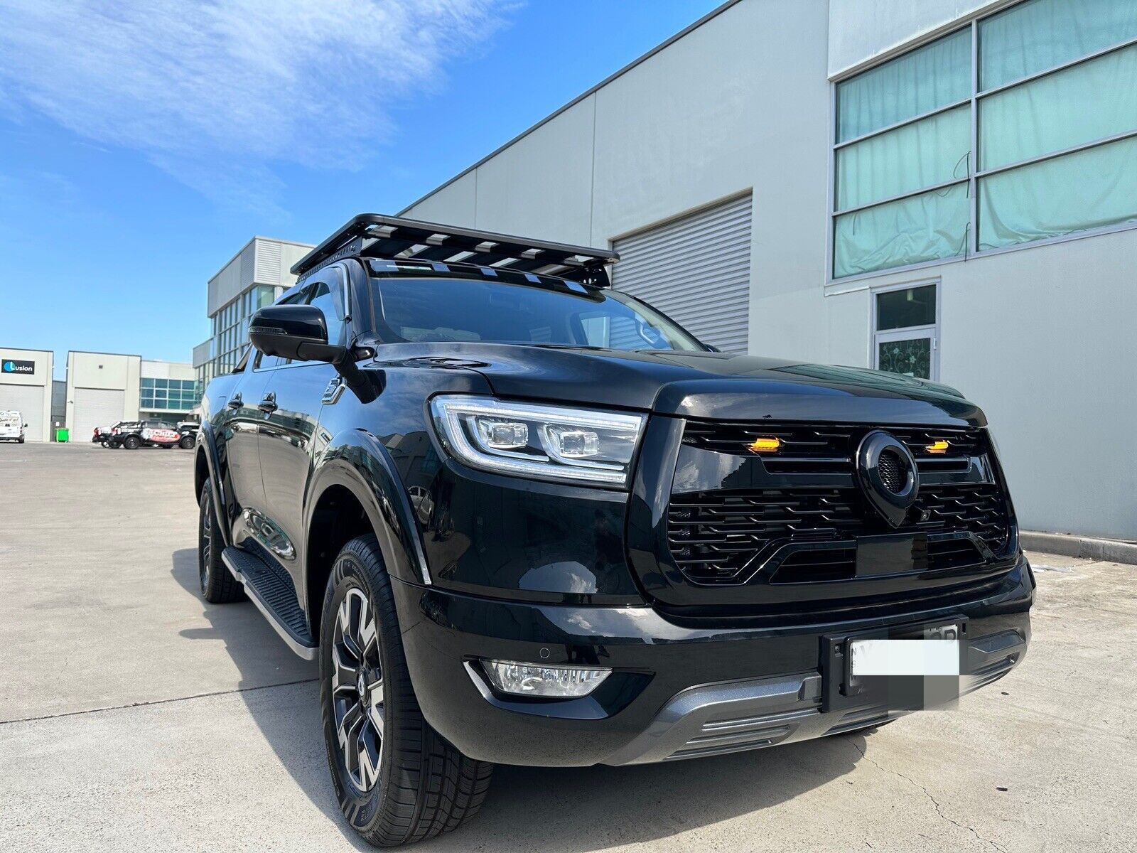 Gloss Black Front Grille with Yellow LED For GWM Cannon 2019-2024 with Top Cover