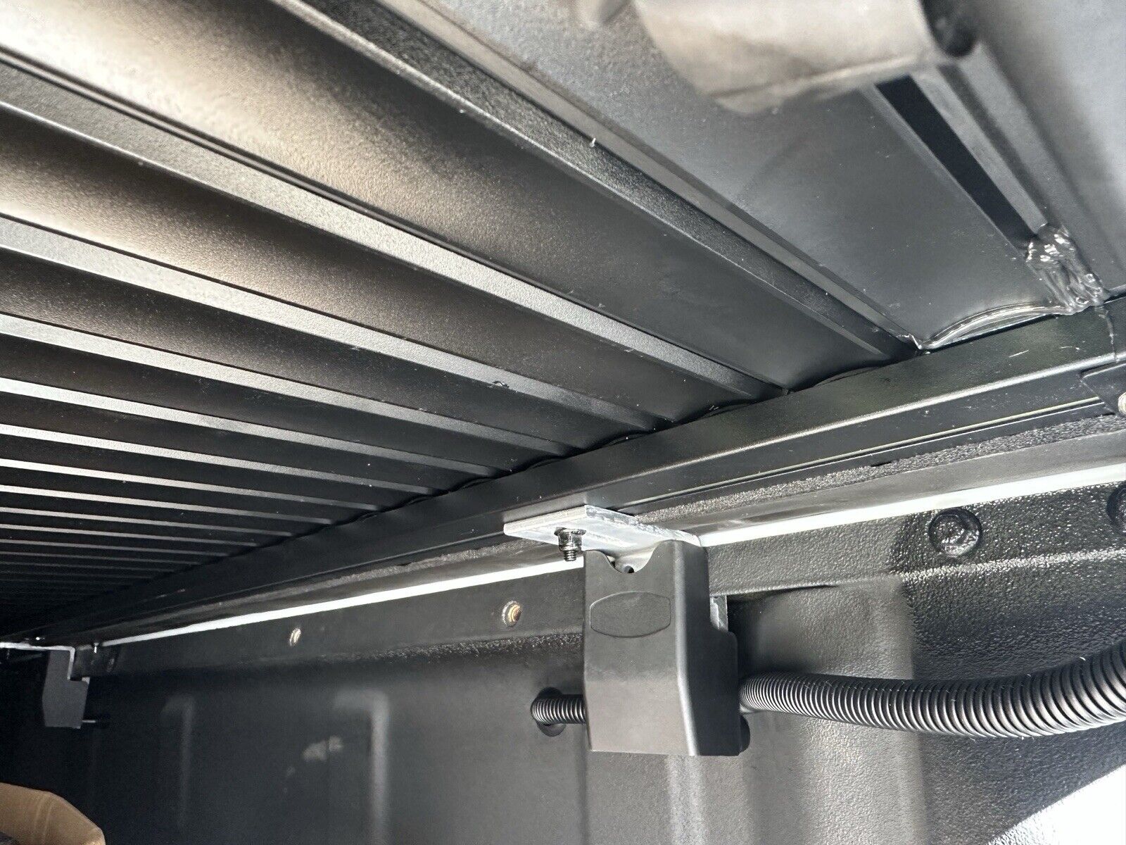 TIGER-X roller shutter — view 3