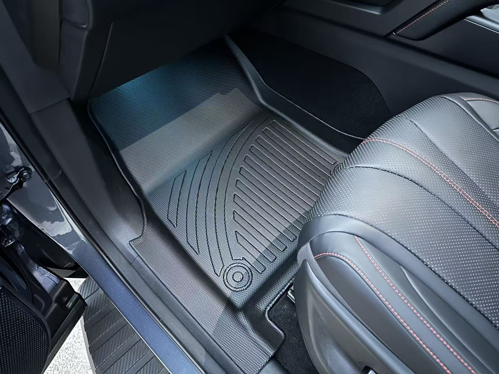 Anti-Slip Waterproof TPE Rubber Floor Mats Full Set with Door Sill For 2025 BYD SHARK 6