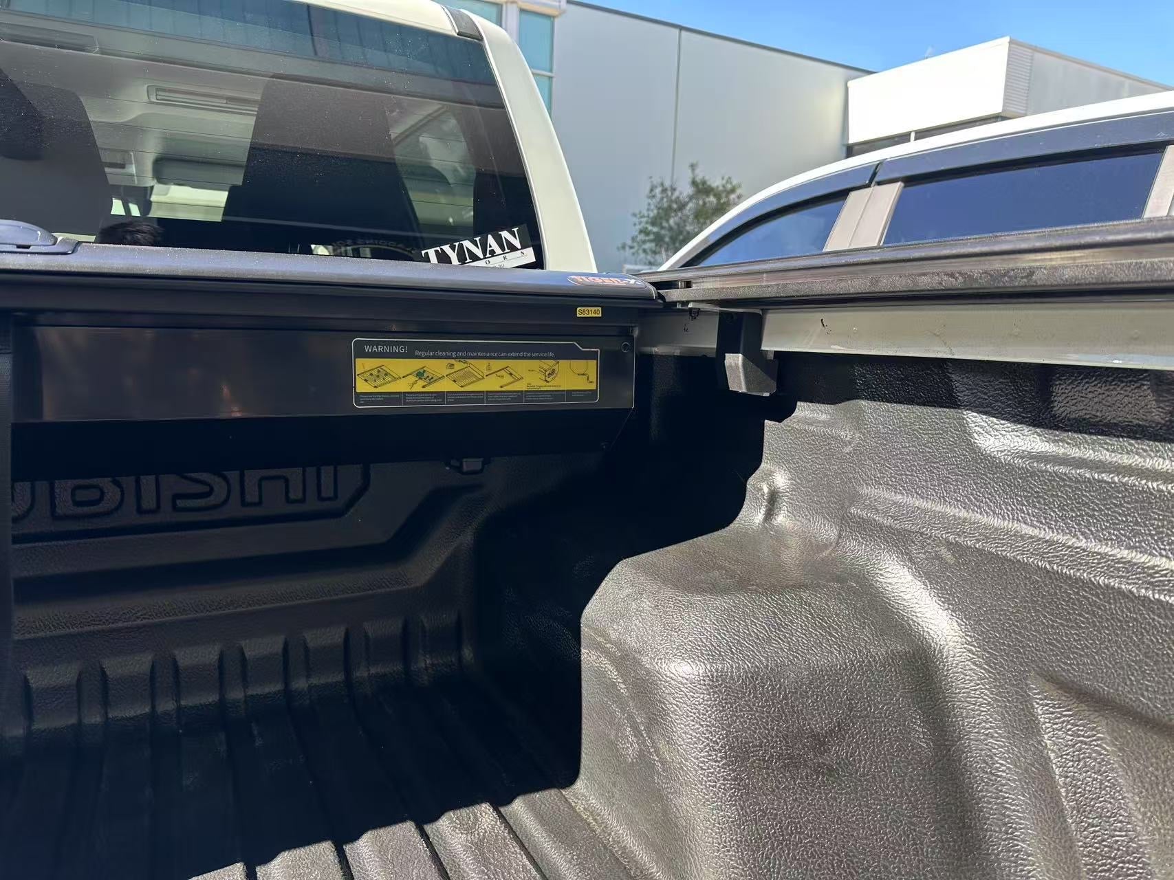 Manual Roller Shutter Retractable Cover For MV TRITON 2024-2025