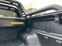 Auto Electric Roller Shutter Retractable Cover Aluminum For NISSAN NAVARA NP300