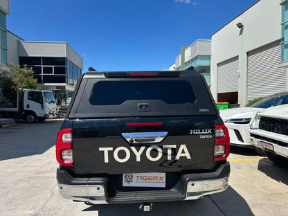 TIGER-X Toyota Hilux canopy with roof rack mounting for rooftop tent