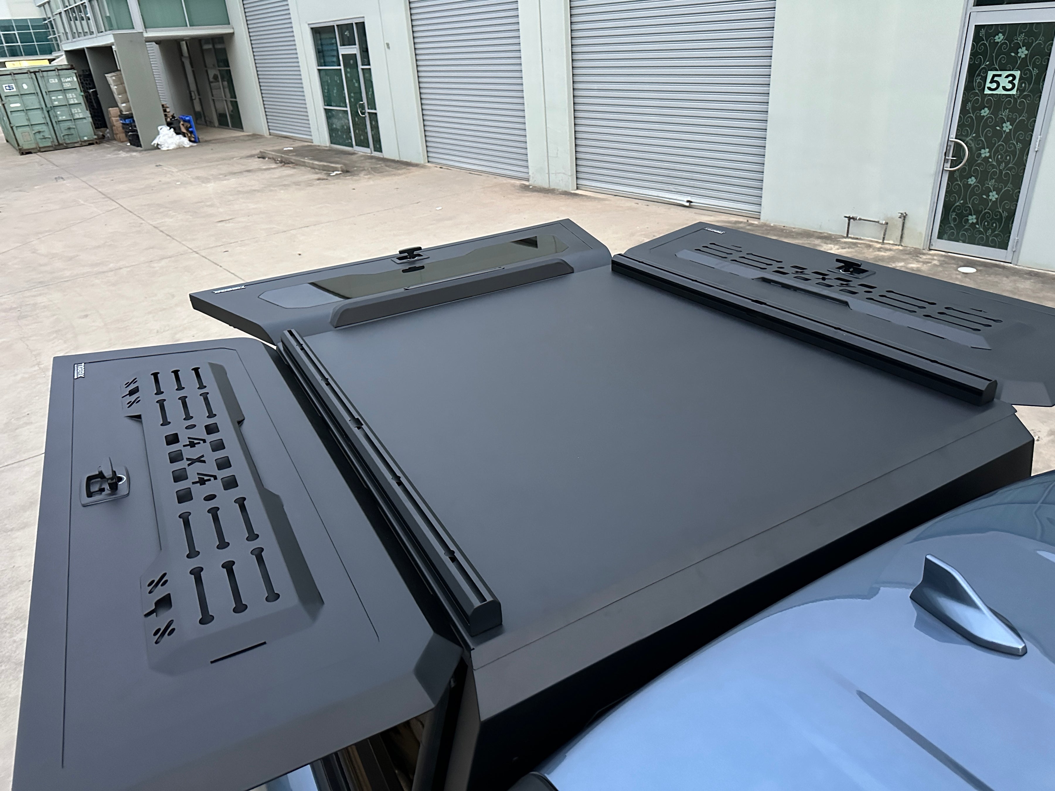 Heavy Duty Aluminium Canopy with Side Storage For BYD Shark 6 2025-2026 — view 10