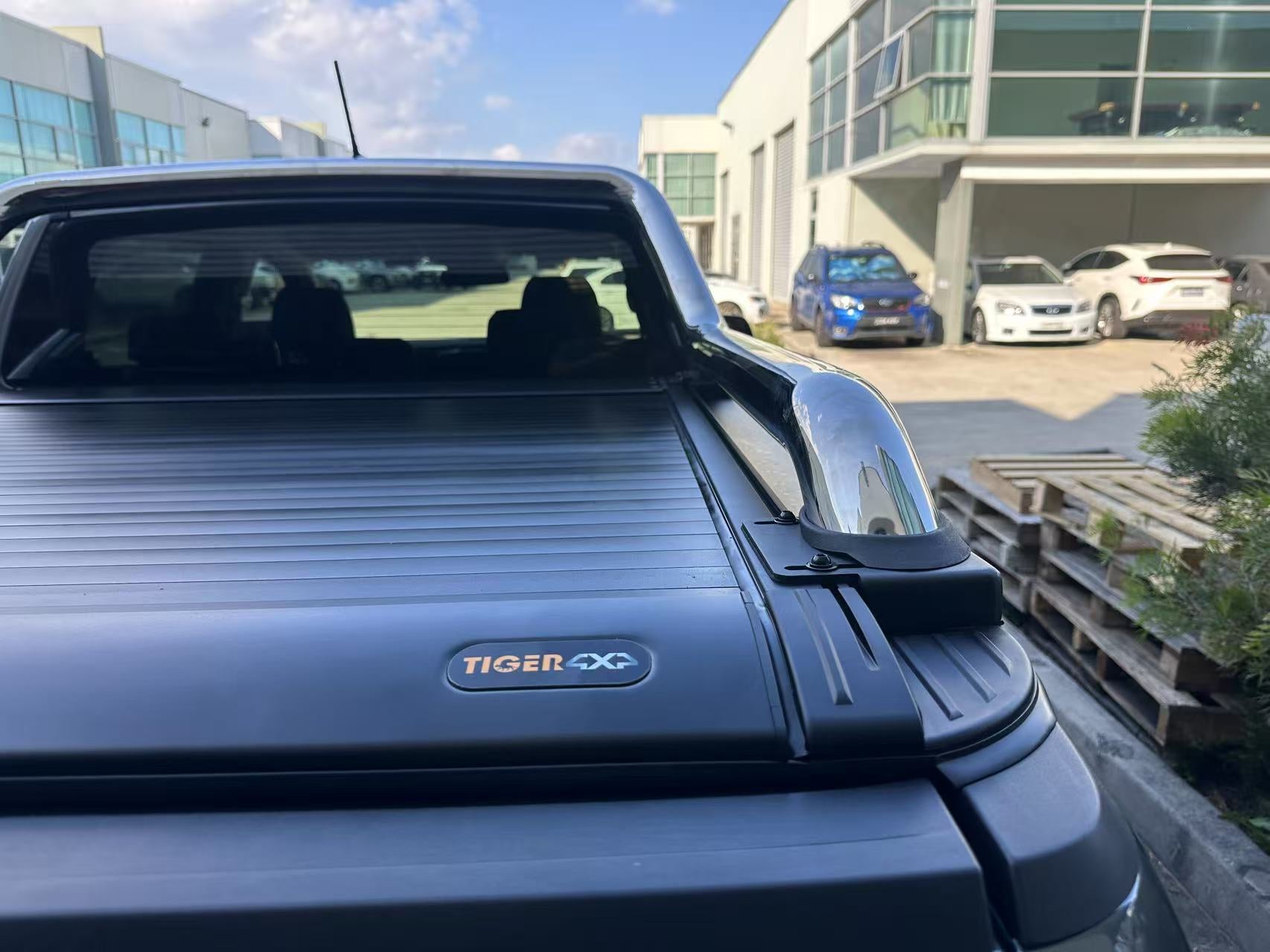 UPGRADED Electric Roller Shutter Aluminum For Volkswagen VW AMAROK 2023-2025