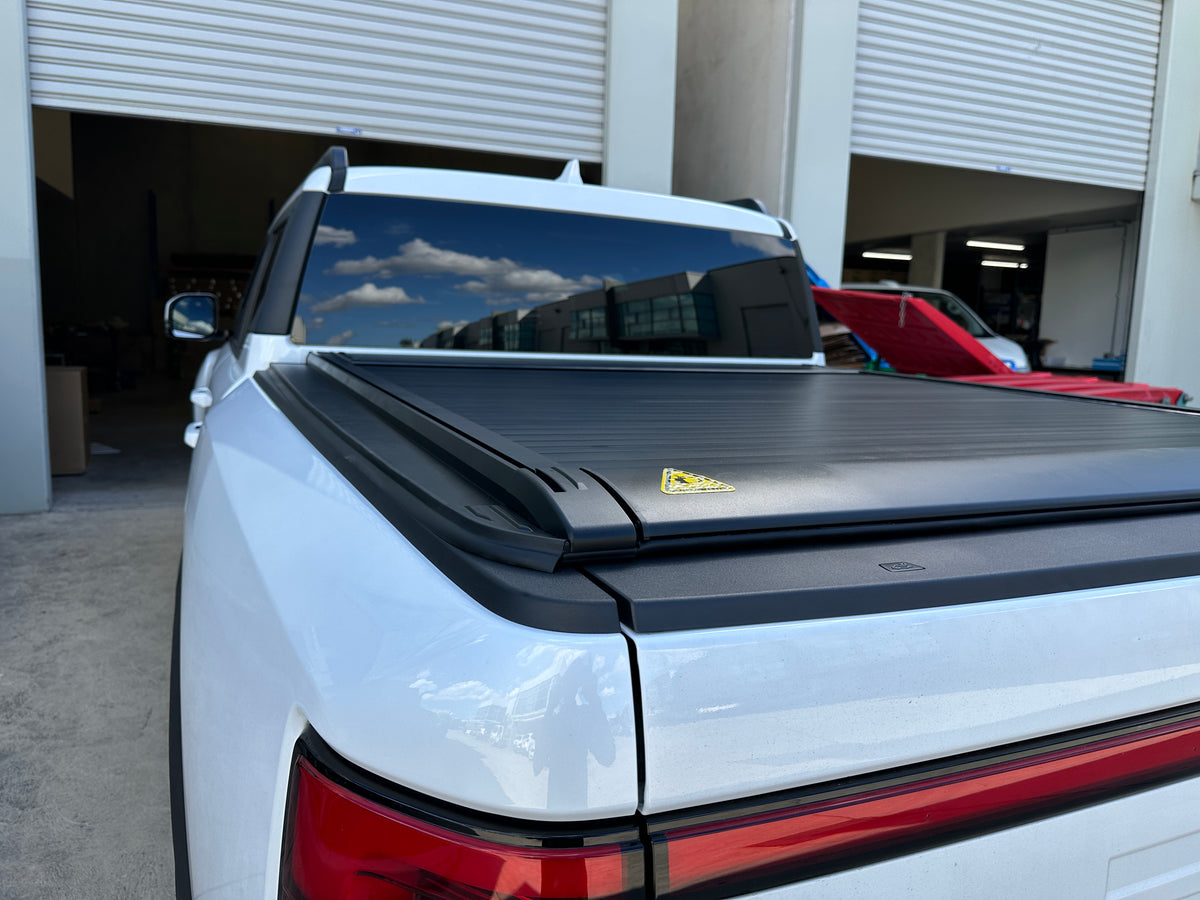 PREMIUM Electric Roller Shutter Retractable Cover For 2025 BYD SHARK 6