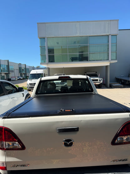 Manual Roller Shutter Tonneau Cover for Mazda BT-50 Dual Cab — view 4