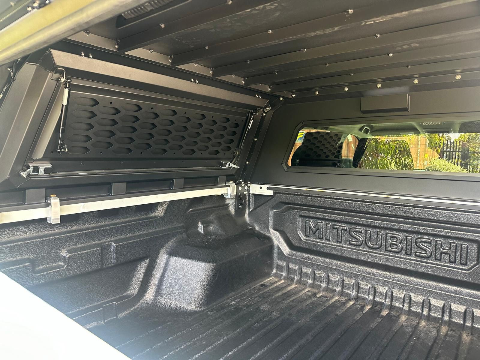 Solid Aluminum Canopy For MITSUBISHI TRITON MV 2024-2025