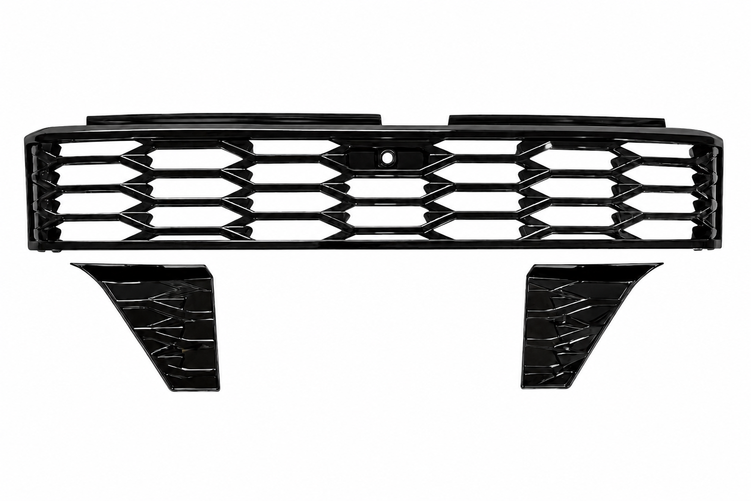 Gloss black front grille with side panels fitted to a Toyota HiLux 2026 N90