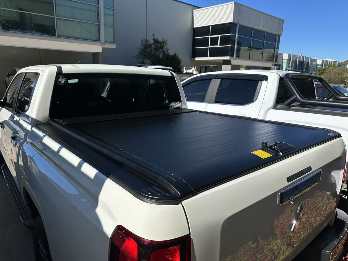 Manual Roller Shutter Retractable Cover For MV TRITON 2024-2025