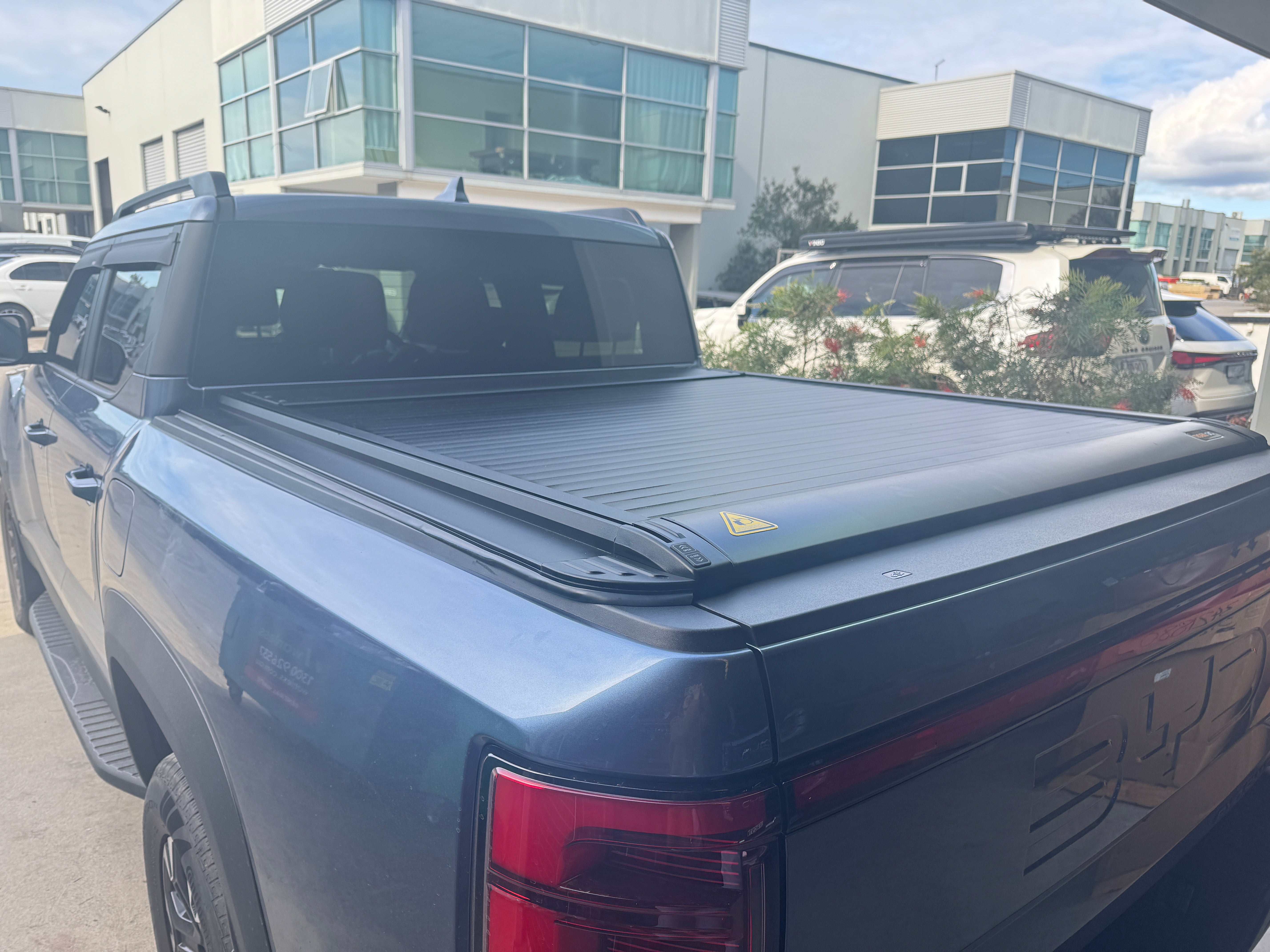 UPGRADED Electric Roller Shutter Retractable Cover For 2025 BYD SHARK 6
