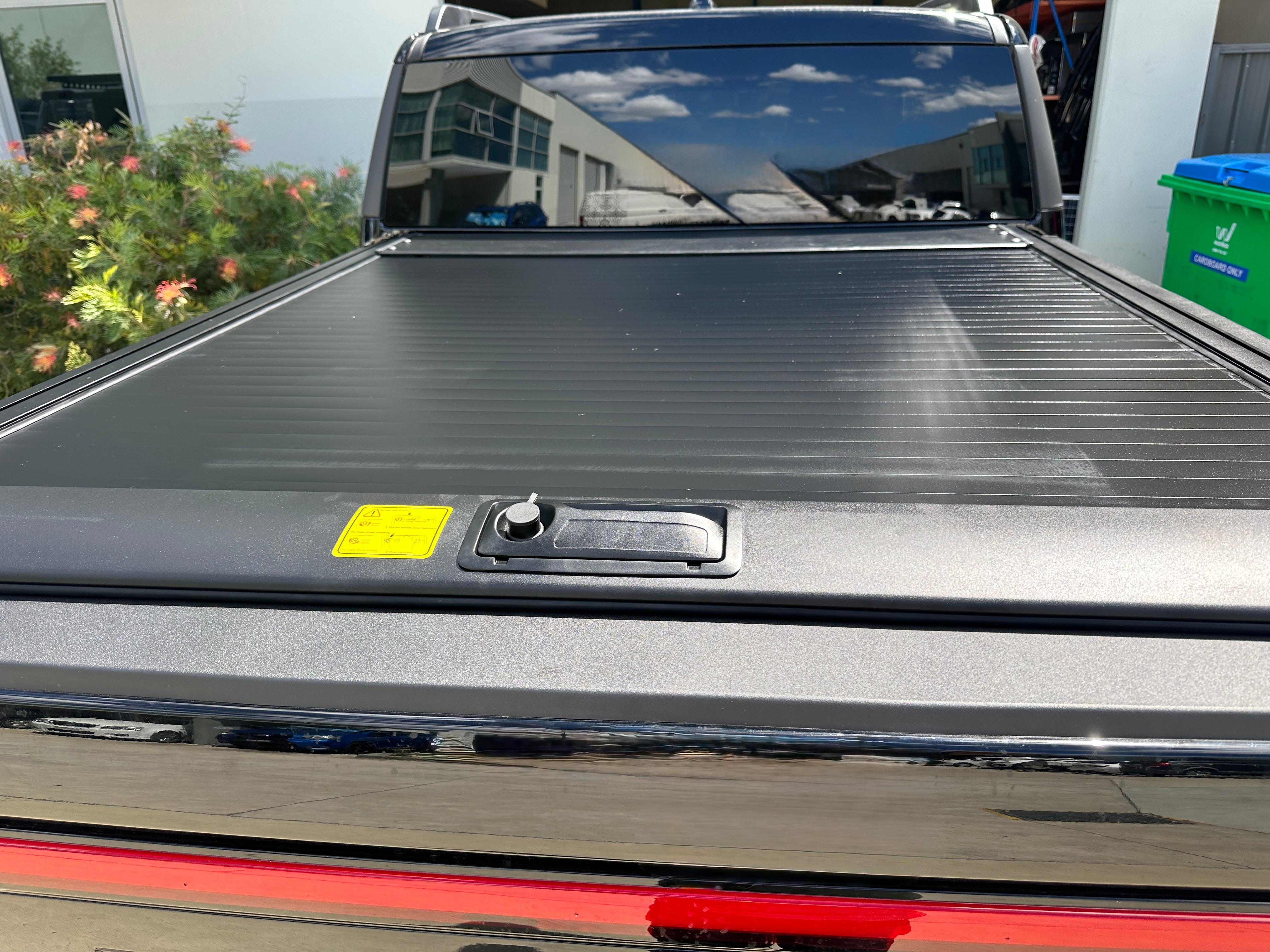 Manual Roller Shutter Aluminum Roll Cover For 2025 BYD SHARK 6