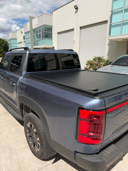 Dual lock aluminium roller shutter tonneau cover for the BYD Shark 6 — view 1