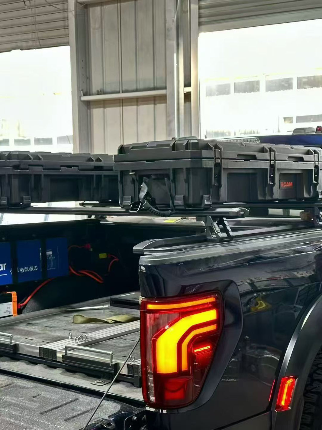 Heavy-Loading Cross Bar Kit — Roller Shutter Mount for Roof Tents & Gear