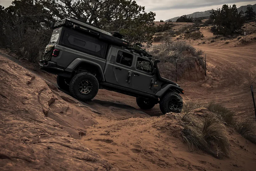 Contour Canopy to suit Jeep Gladiator — view 2
